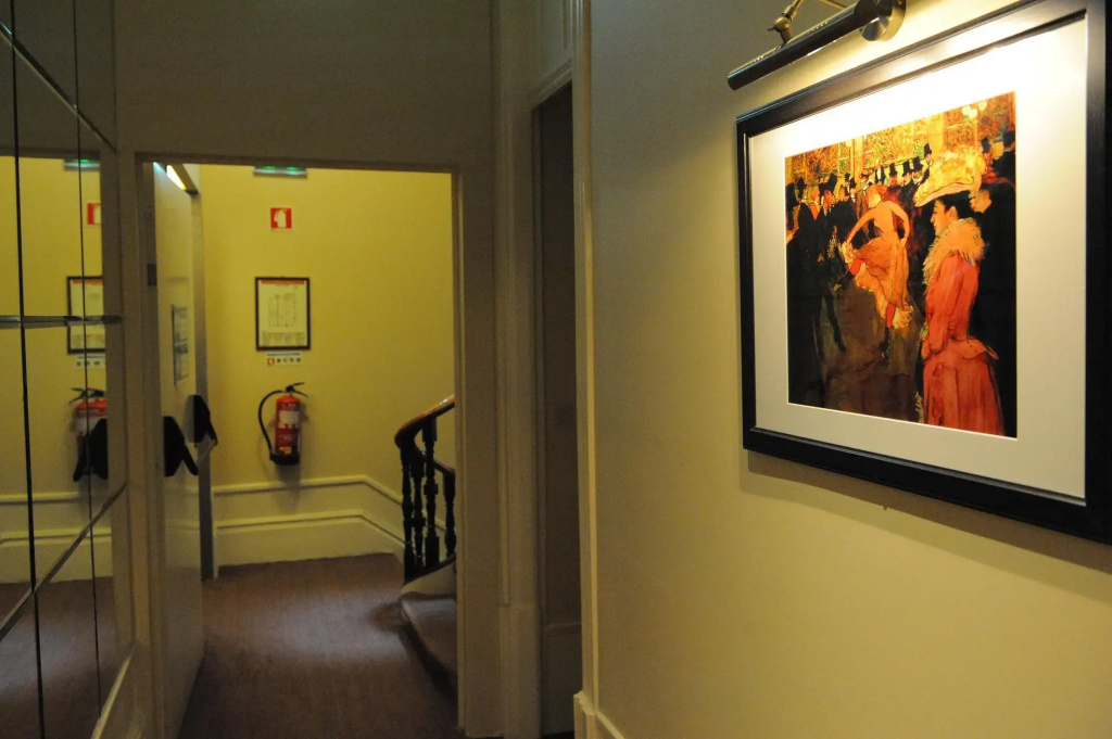 Hotel Aliados