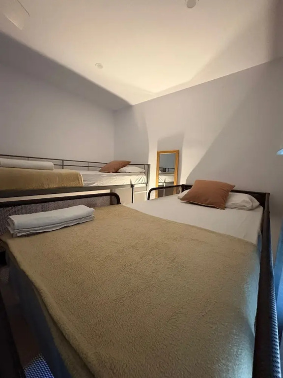 Meridian Rooms