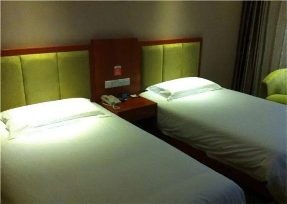 5Yue Chain Hotel (City Hall Plaza)