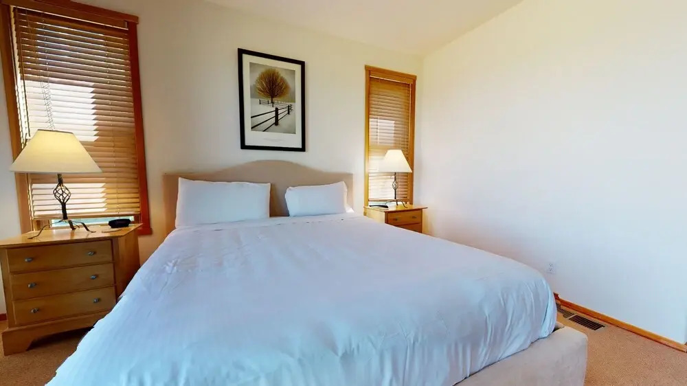 Snowcreek 812 4 Bedrooms 3 Bathrooms Townhouse