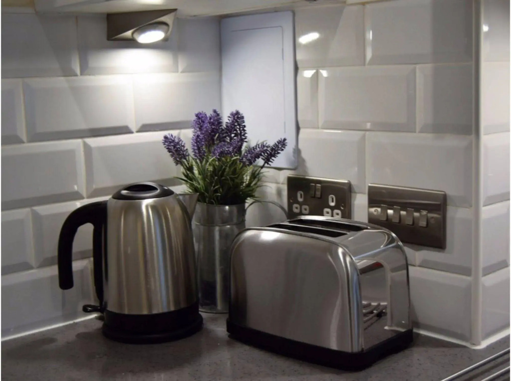 Morland House Apartments