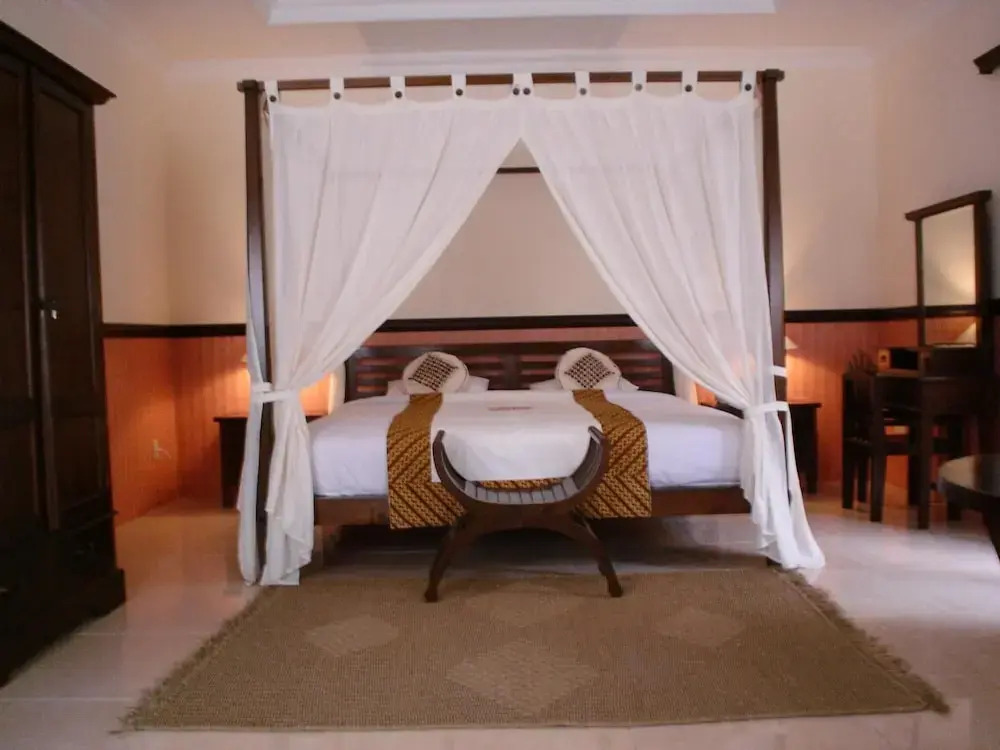 Swaloh Hill Resort