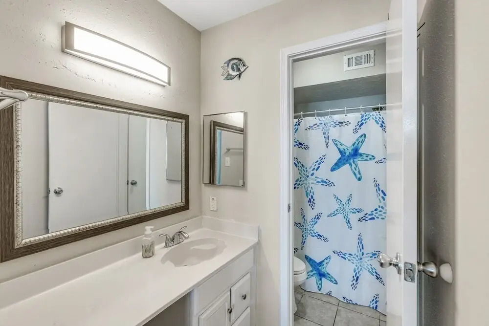 Victorian With A View 3 Bedroom Condo