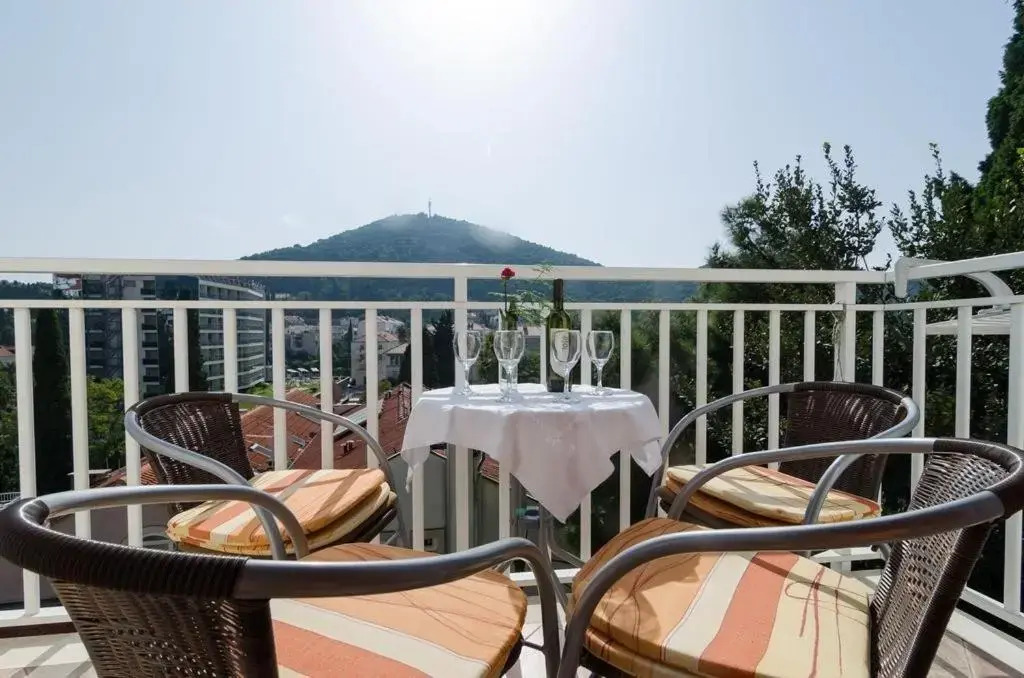 Villa Mar Vintage Apartments