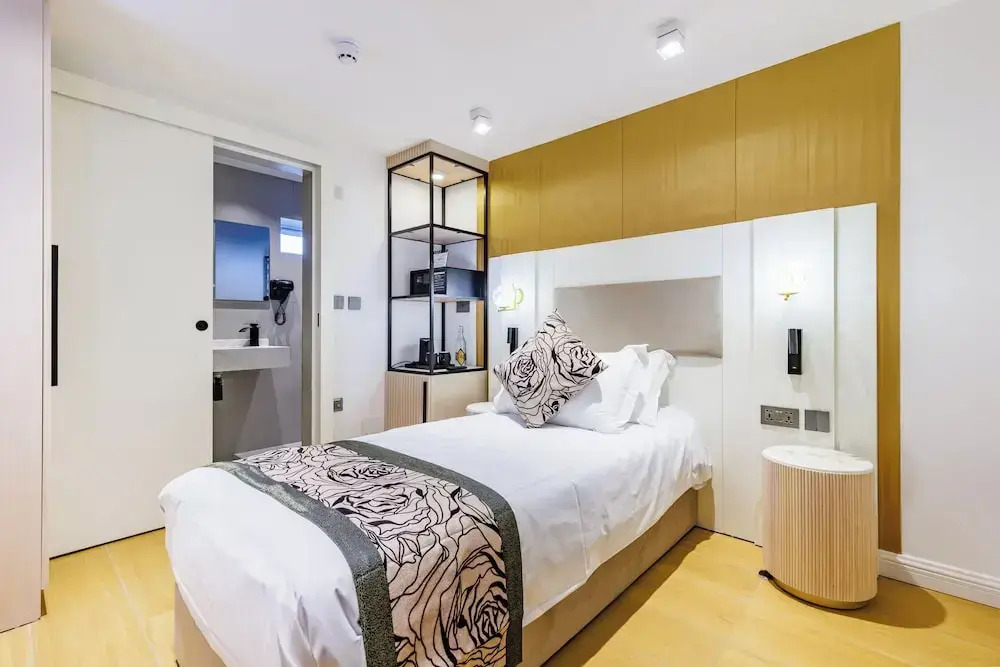 Rosemay Boutique Hotel Near Heathrow Airport