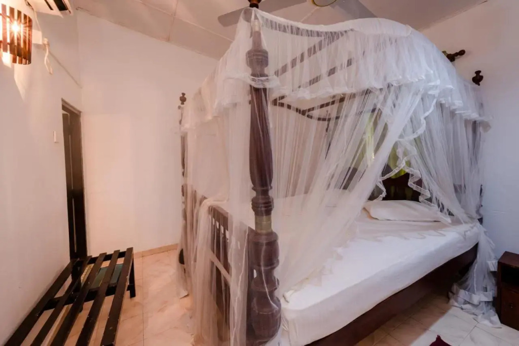Sea View Hotel 02 By OYO Rooms