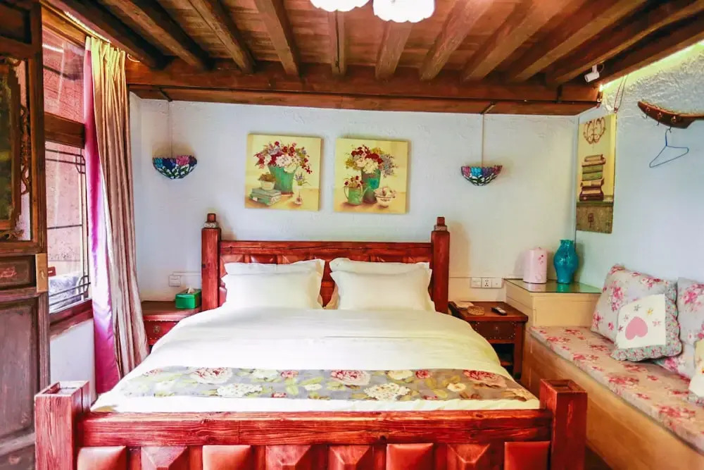 Cloudscape Boutique Inn