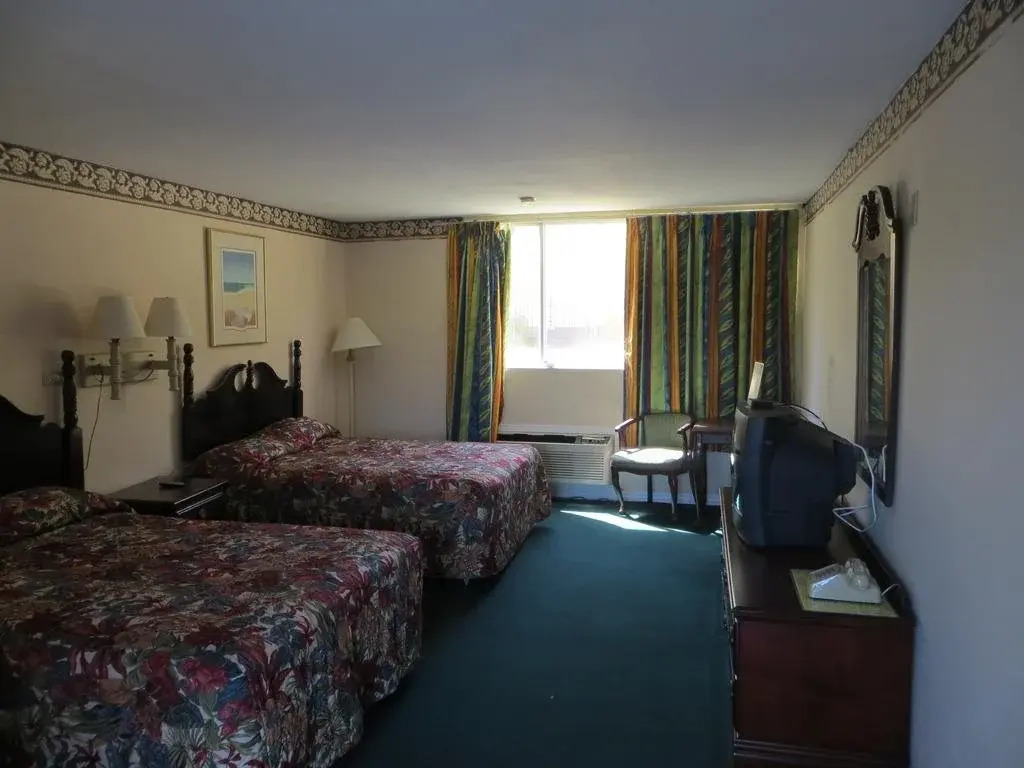Royal Inn