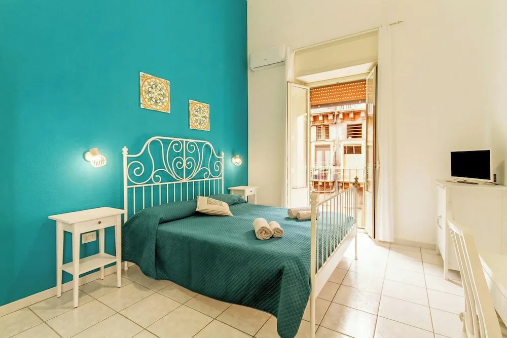 Sicula home in the city center