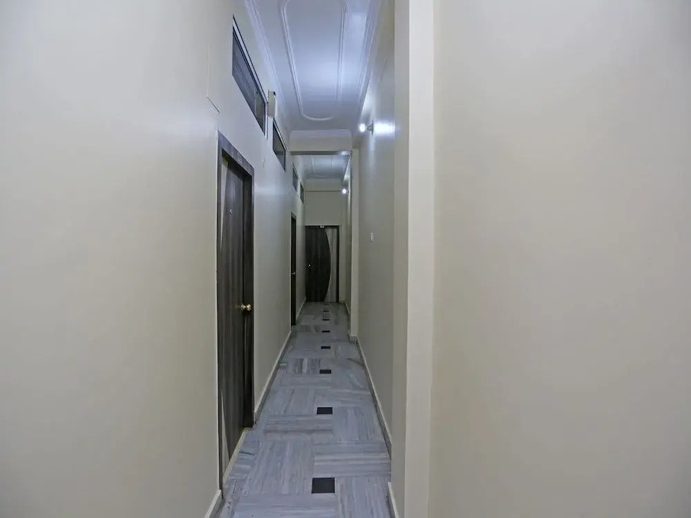 Oyo 18362 Hotel Jai Maa Durga