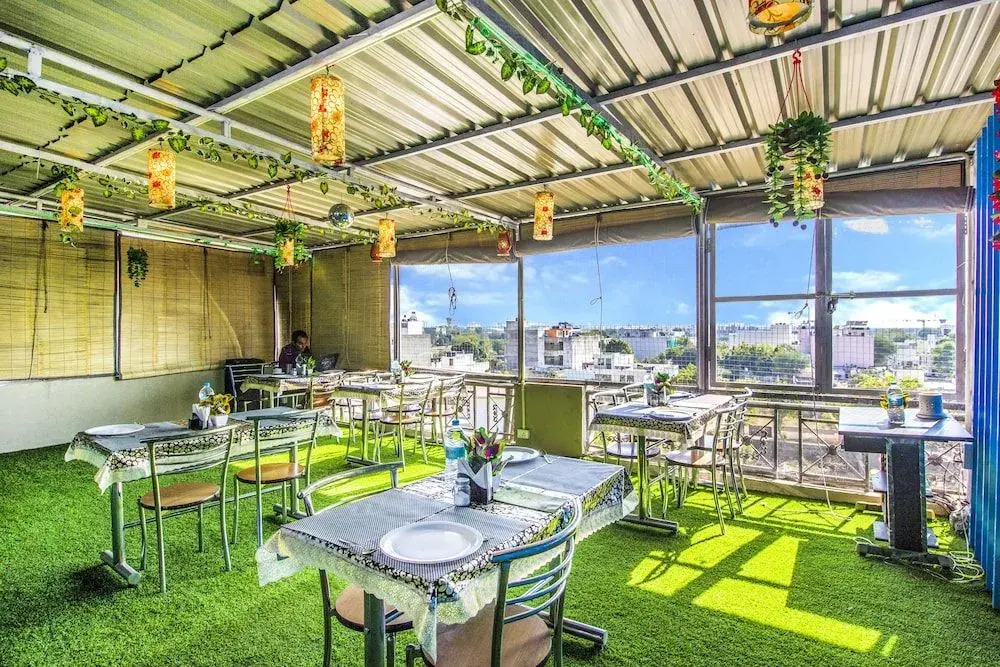 FabHotel Trivana