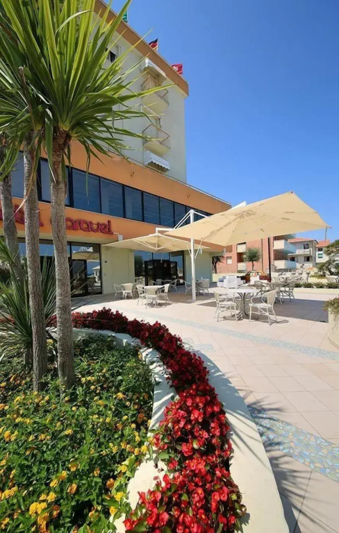 Hotel Caravel