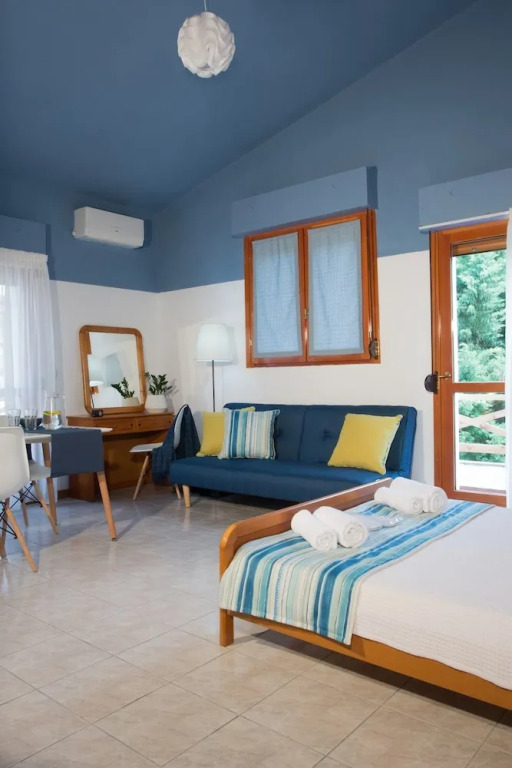 Saint John Villa Apartments