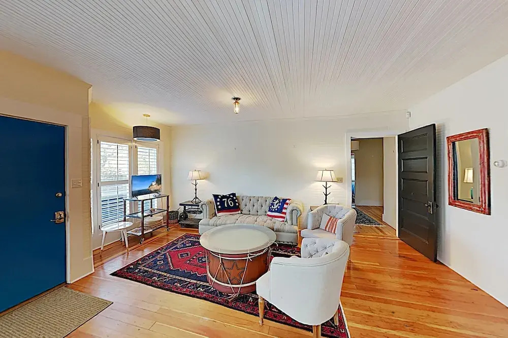 New Listing! Spacious Getaway Close To Acadia 3 Bedroom Home