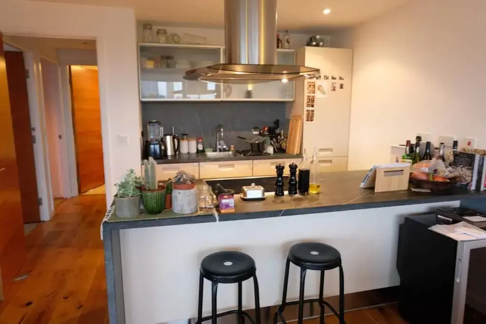 Stunning Apartment With Views Across London