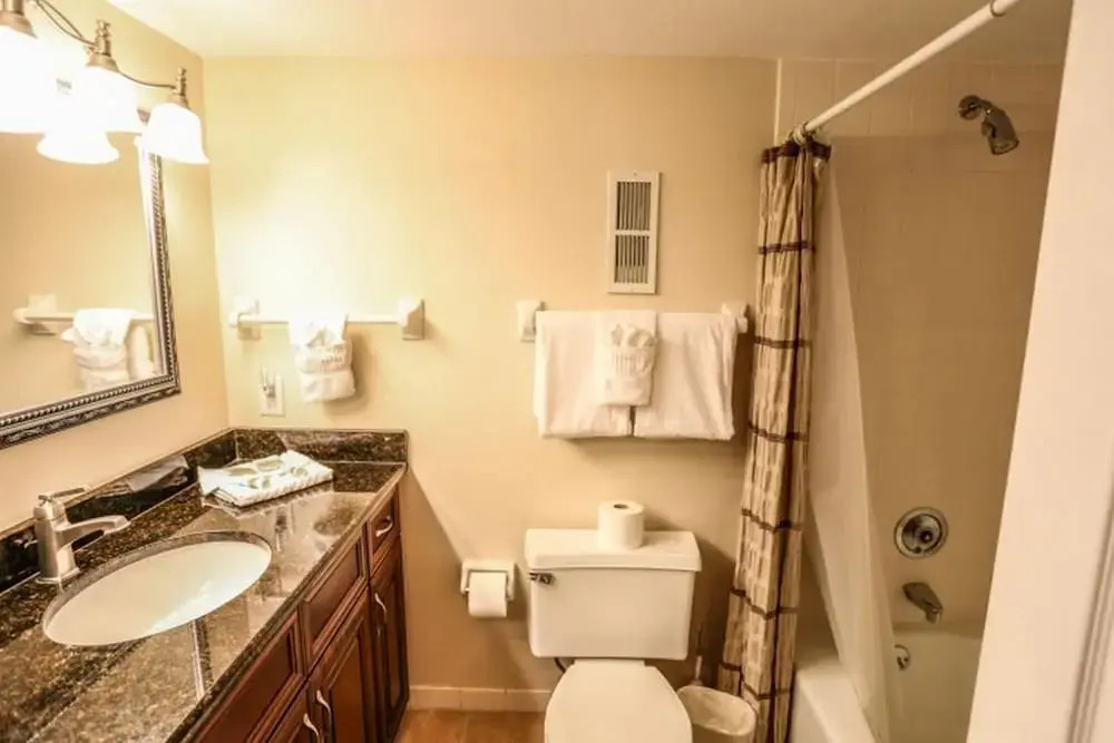 Windward Point 608