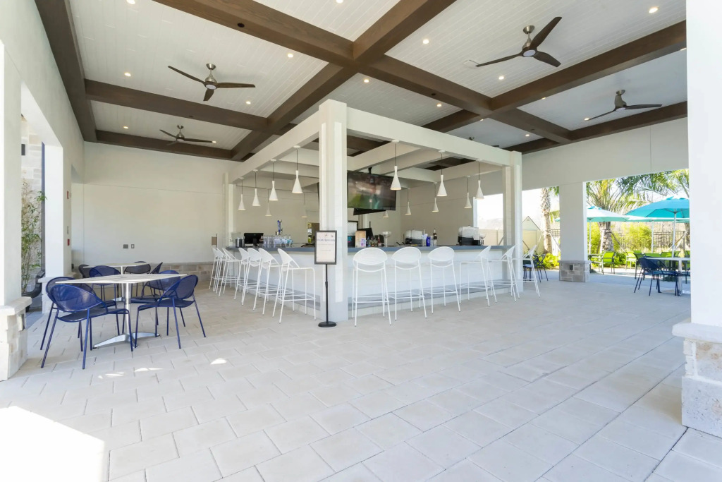 WonderFul 4Bd Near Disney w Pool   StoreyLake 2557