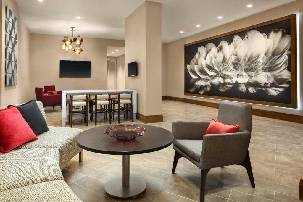 Crowne Plaza Dallas Market Ctr - Love Field, an IHG Hotel
