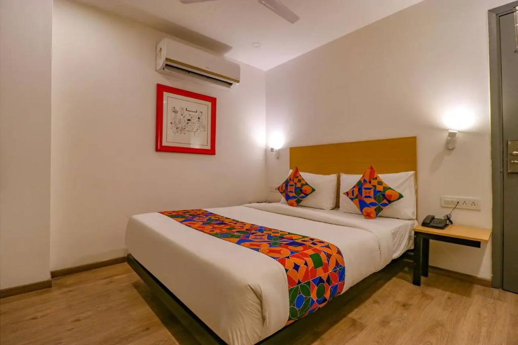 FabHotel Hargobind Enclave