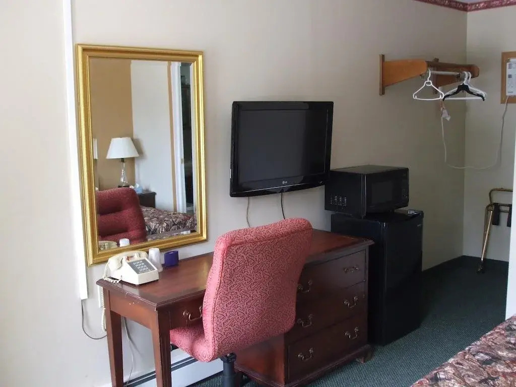 Forest Plaza Motel