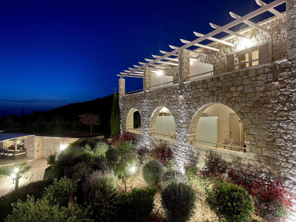 Anaxo Resort