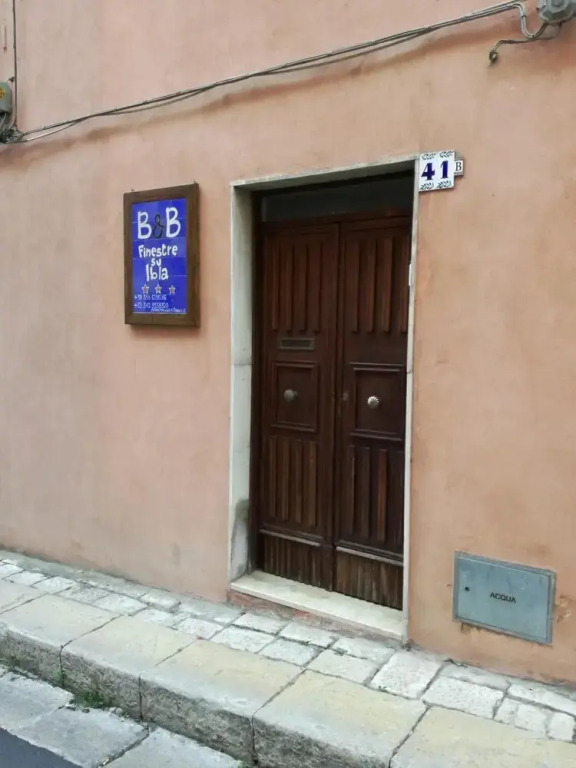 Finestre su Ibla
