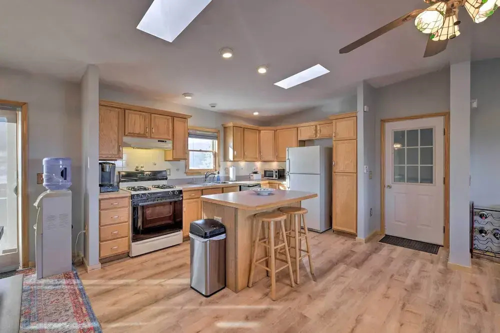 Catskills Mtn Retreat w/ Panoramic View & Fire Pit
