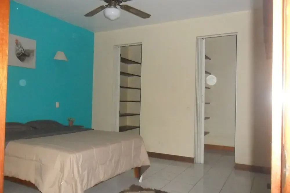 Green Country Hotel - Hostel