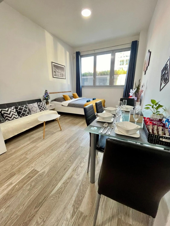 VIT Apartment - Free Parking - O2 Arena