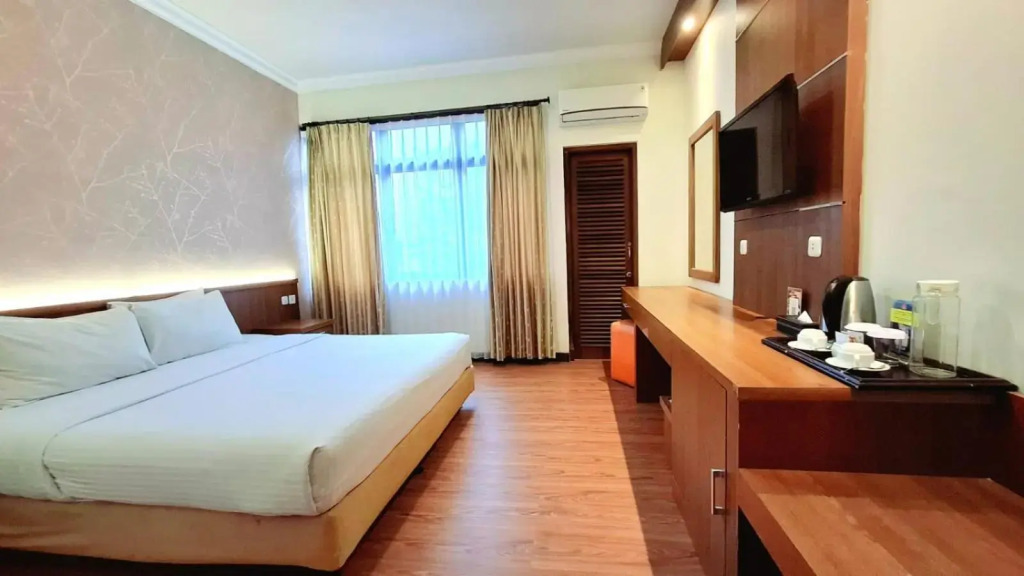 MMUGM Hotel