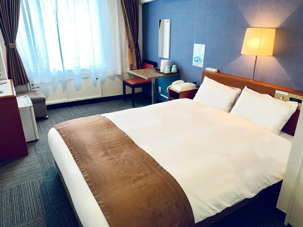 Tokyo Plaza Hotel