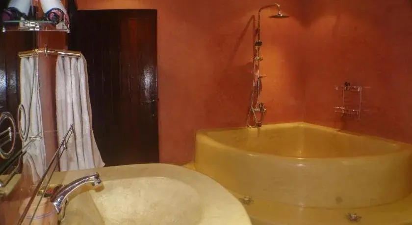 Ksar Elkabbaba Kasbah & SPA