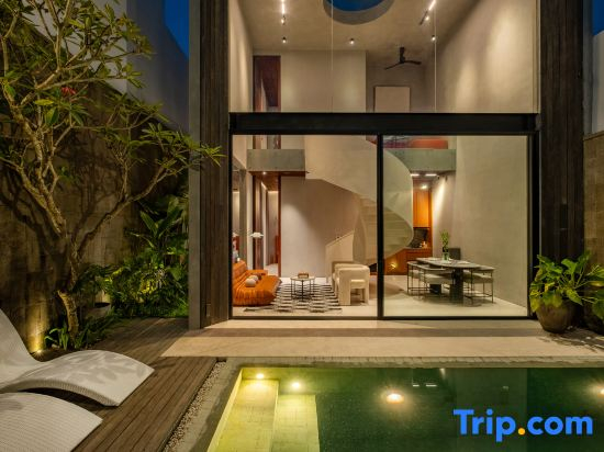 New 2BR Tropical Stylish Villa Canggu - 4 min to Finns