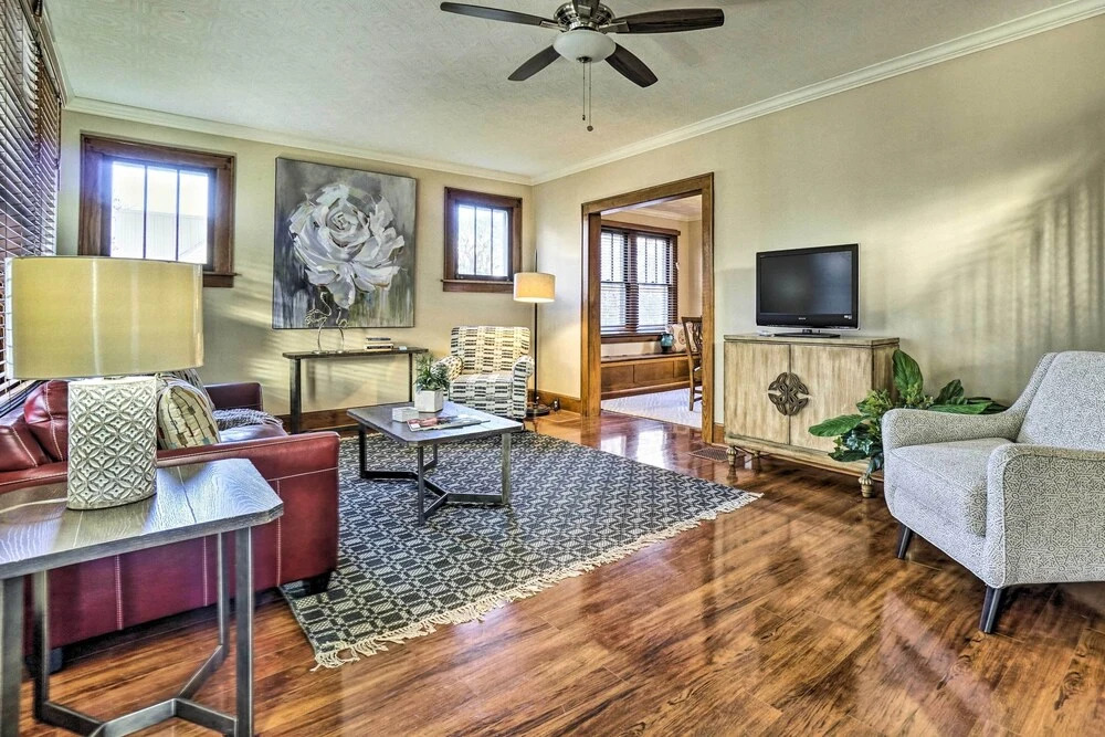 Charming & Family-Friendly Zanesville Home