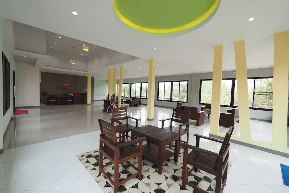 OYO 733 T Resort