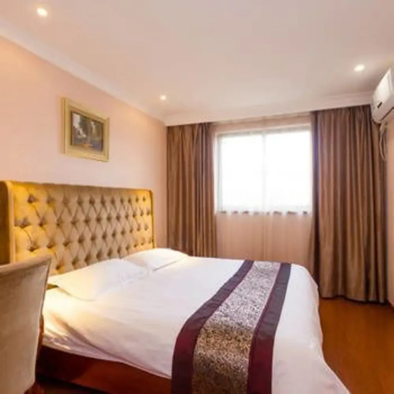 Yijia Chain Hotel Suzhou Zhuozheng Garden Guanqian Street