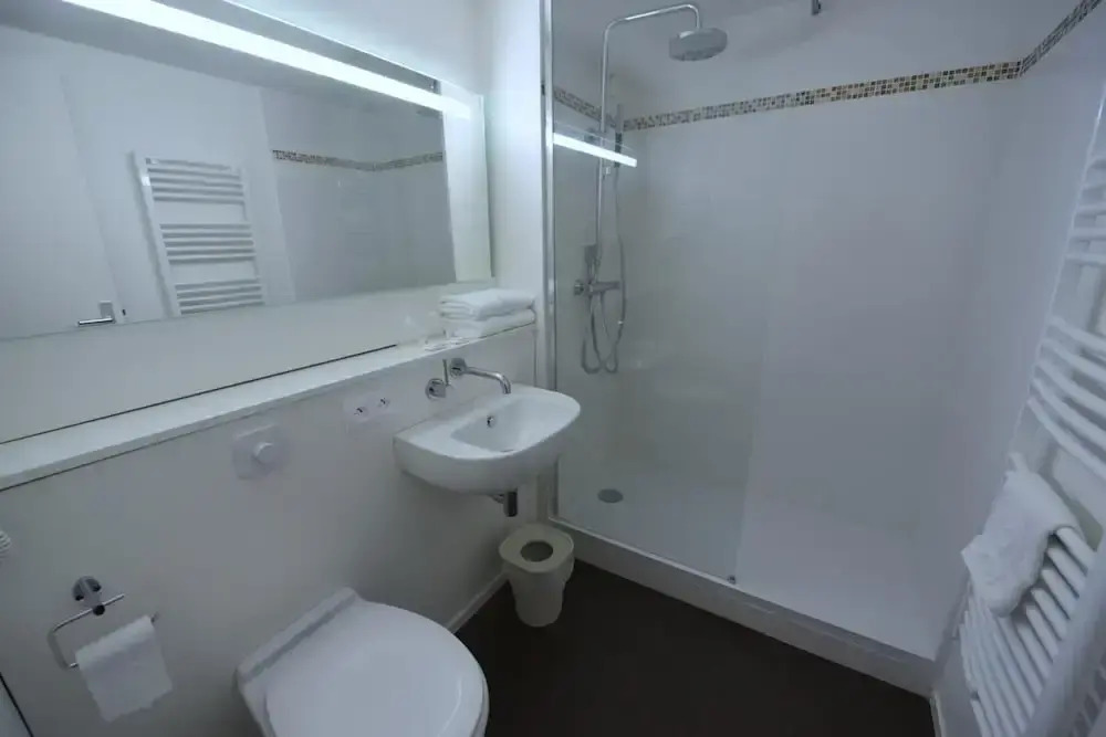 Hotel Kyriad Annecy Nord - Epagny