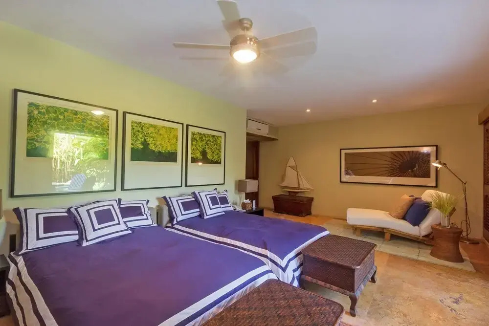 Sunny Vacation Villa 45
