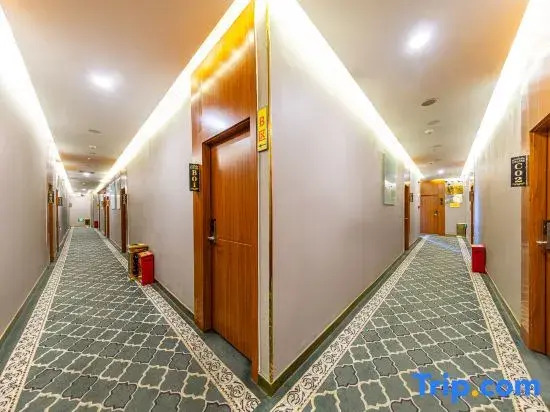 Tianhu Huayuan Hotel