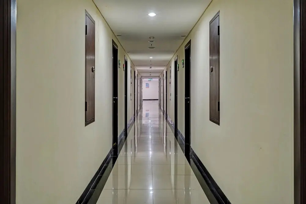 Collection O 93344 Gateway Pasteur Apartement By Maestro