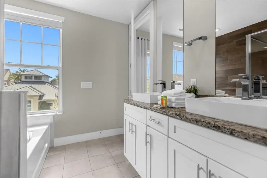 6 Bedrooms / 7 Bathrooms / Summerville (2626 SS), Kissimmee, US