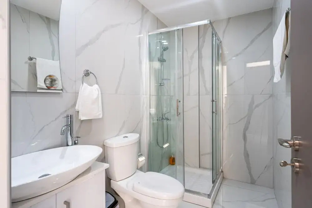 Marble - Studio & Balcony in Larnaca