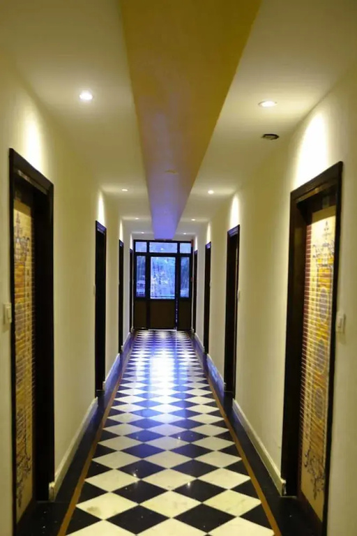 Hotel Kings Regency