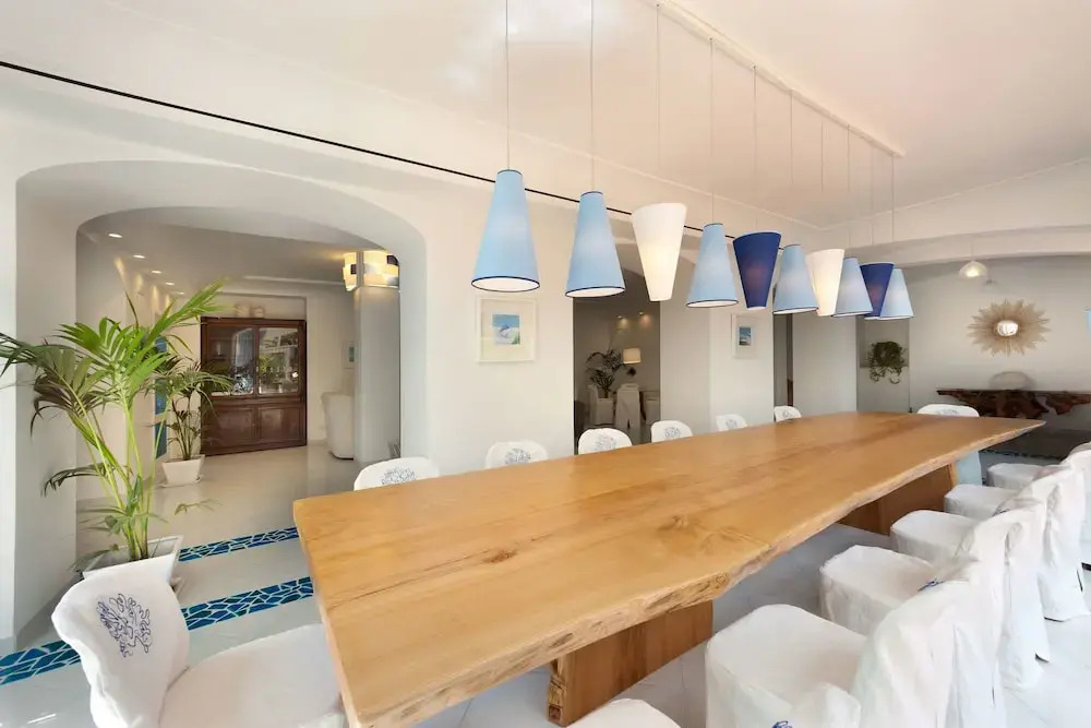 Villa Infinity