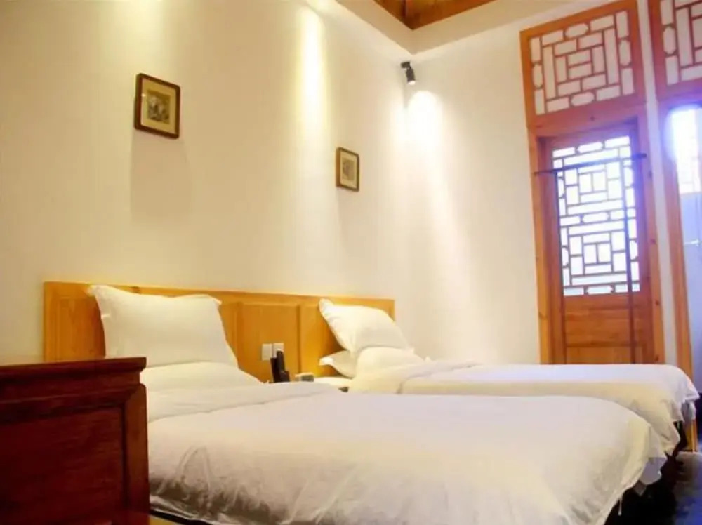 Four Seasons Inn Zhujiang Hot Spring