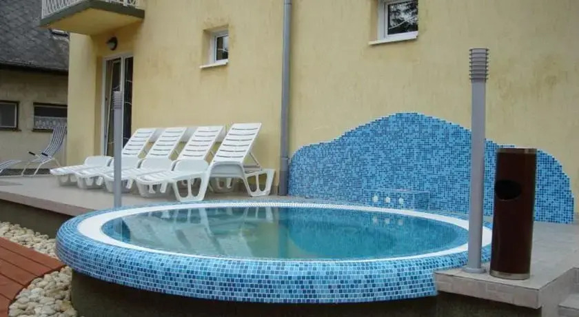 Csiszár Panzió és Apartmanház
