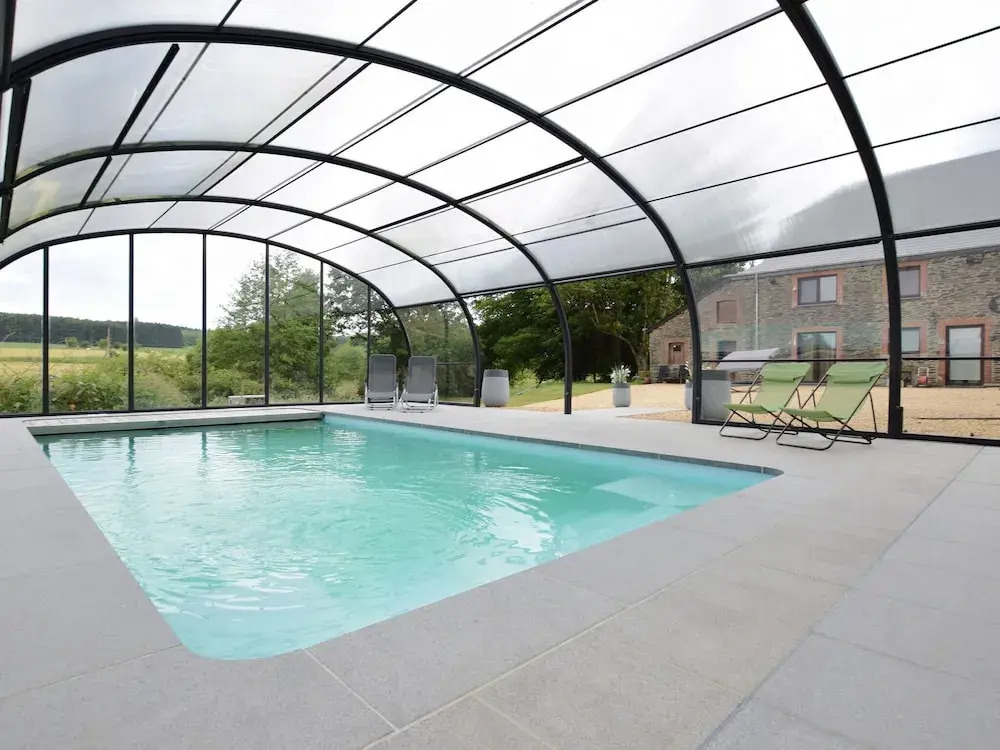 Cottage With Covered Swimming Pool, in a Quiet Location, Less Than 10km From La Roche