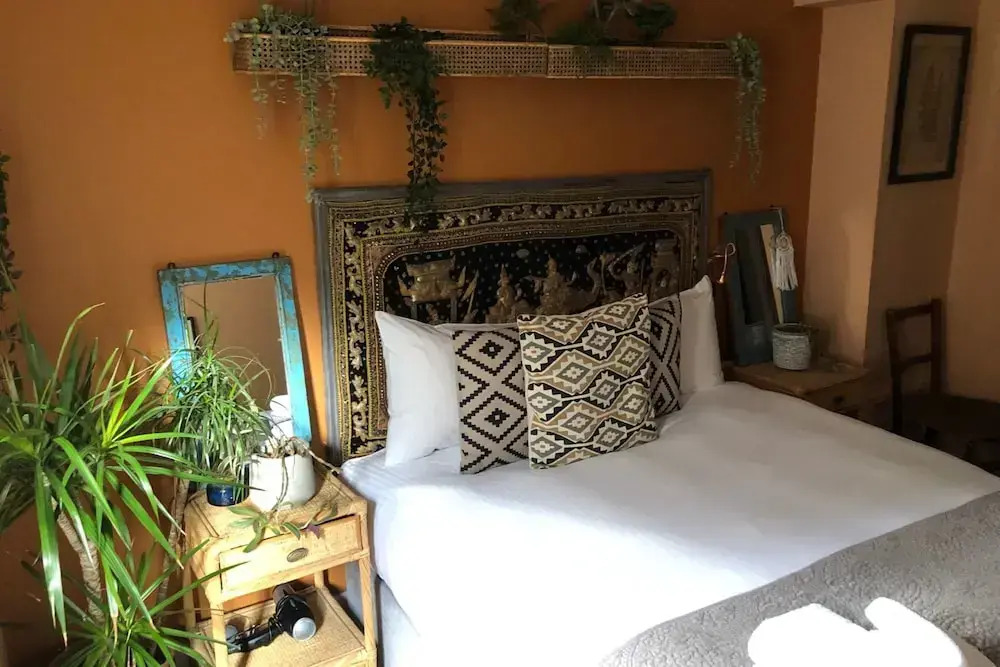 Shepherd's Bush 1 Bedroom Apartment