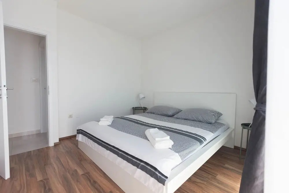 Lovely 2-bed Apartment With Views in Podstrana