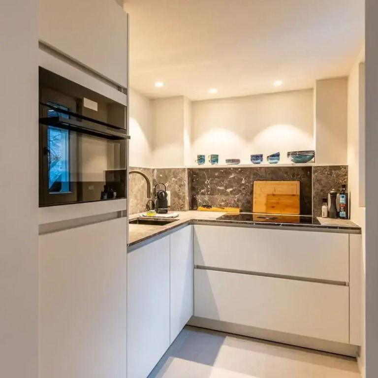 Bright Apartment With Terrace in Heart of Ghent